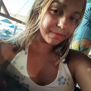 Meet your Posher, Alejandra